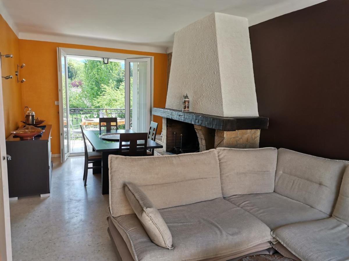 Au Pays D'Olmes Apartment Lavelanet Exterior photo